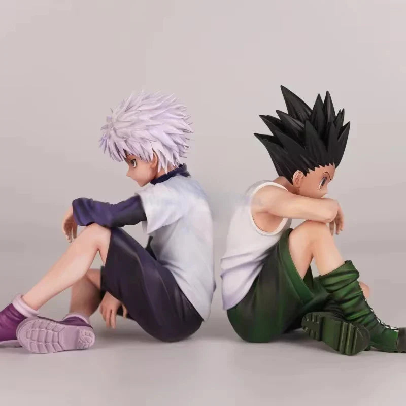 Hunter Duo Sitting Pose Figures