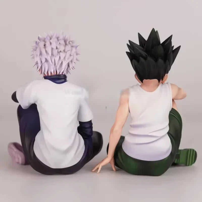 Hunter Duo Sitting Pose Figures