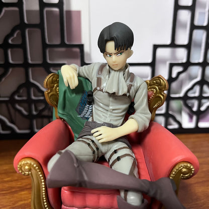 Levi Sitting Figure