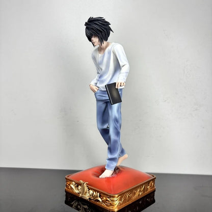 L Lawliet Standing Figure